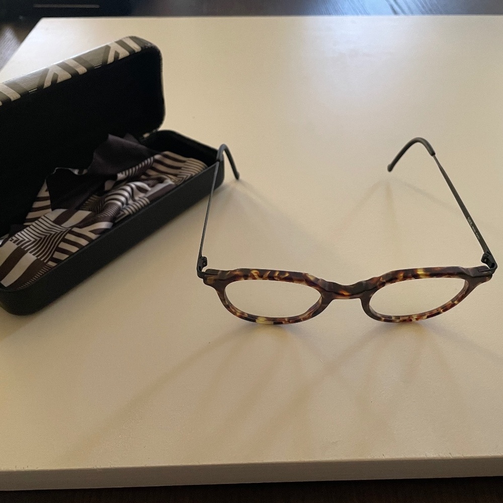 SEE eyeglasses 9026 C171 Designed and Made In Holland